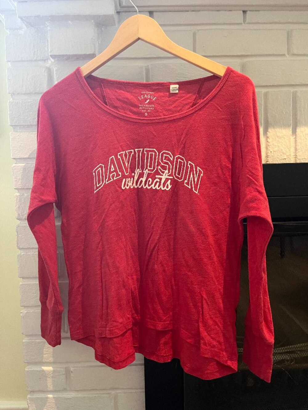 Women's Davidson College Shirt, size S
